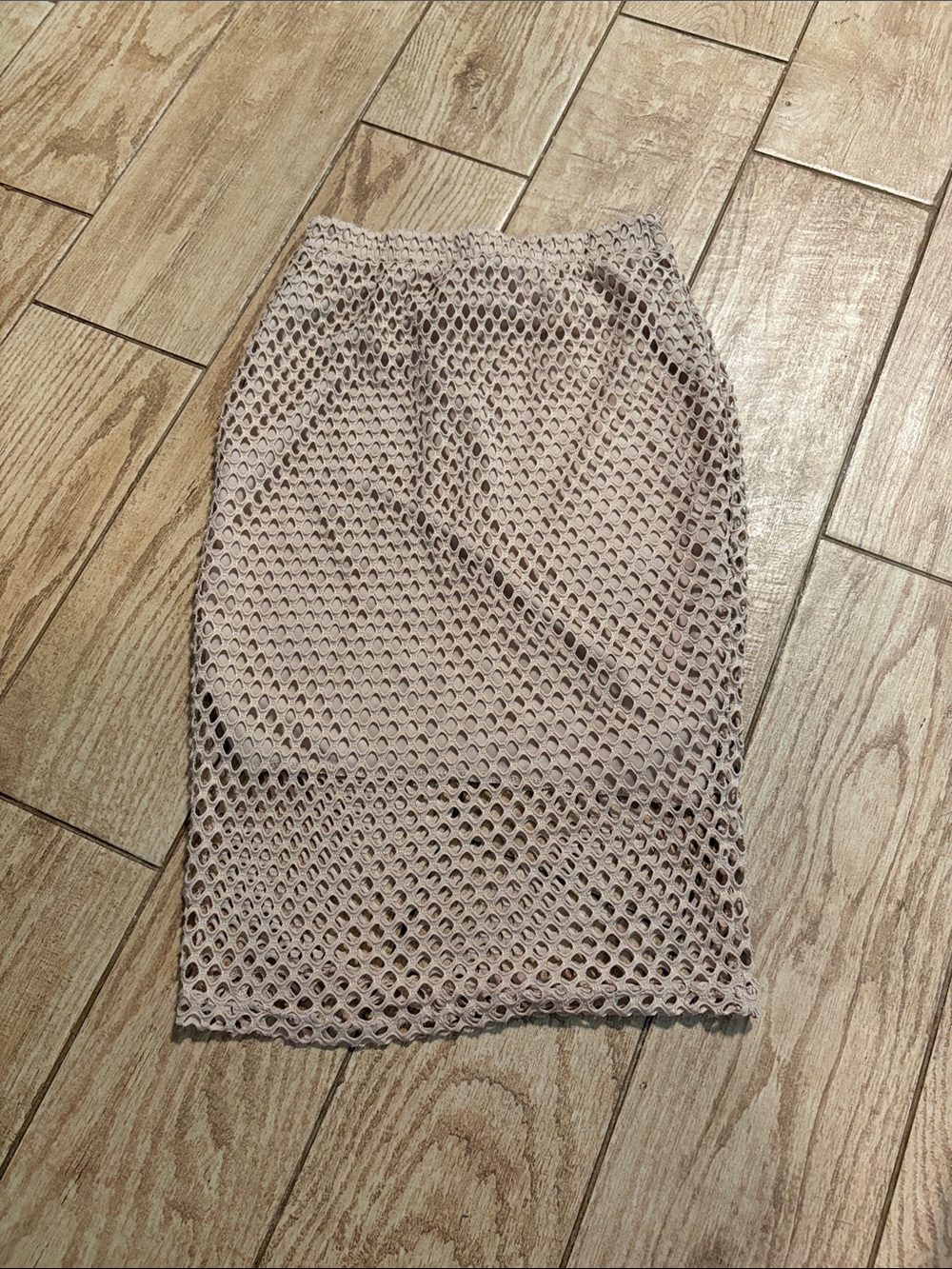 Women's Mesh Overlay Pencil Skirt in Light Taupe